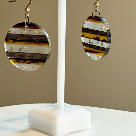 New Handmade Retro Walnut Gold Leaf Resin Boho Circle Earrings - Picture 1 of 7